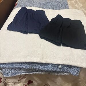 All in Motion boys 2 pair of shorts blue black elastic waist 5/6 pockets